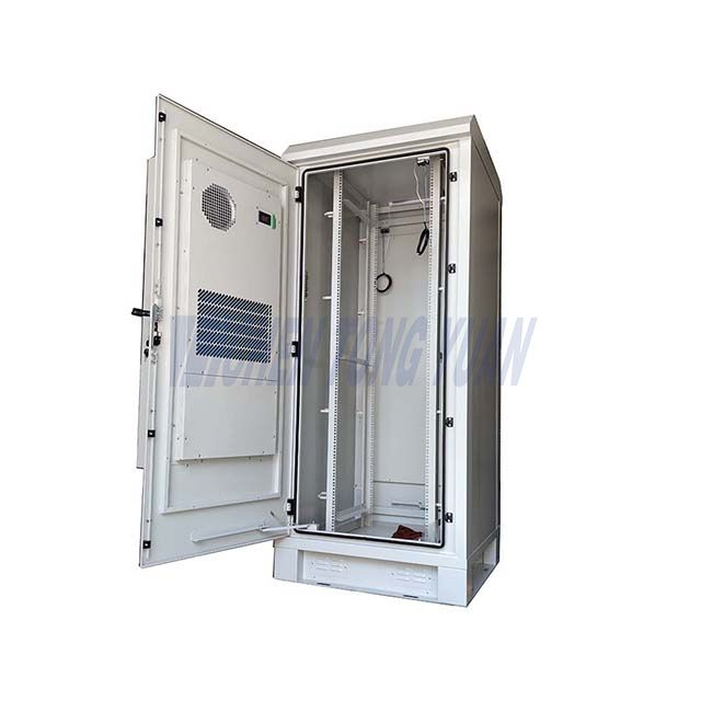 Stand de podea pentru exterior Dulapuri NEMA rezistente la intemperii 42U de v&acirc;nzare